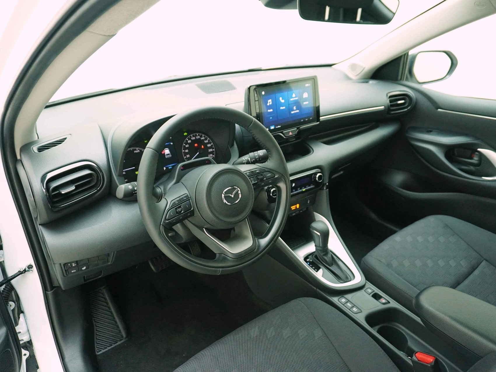 MAZDA 2 1.5 Hybrid Exclusive-Line-image-7