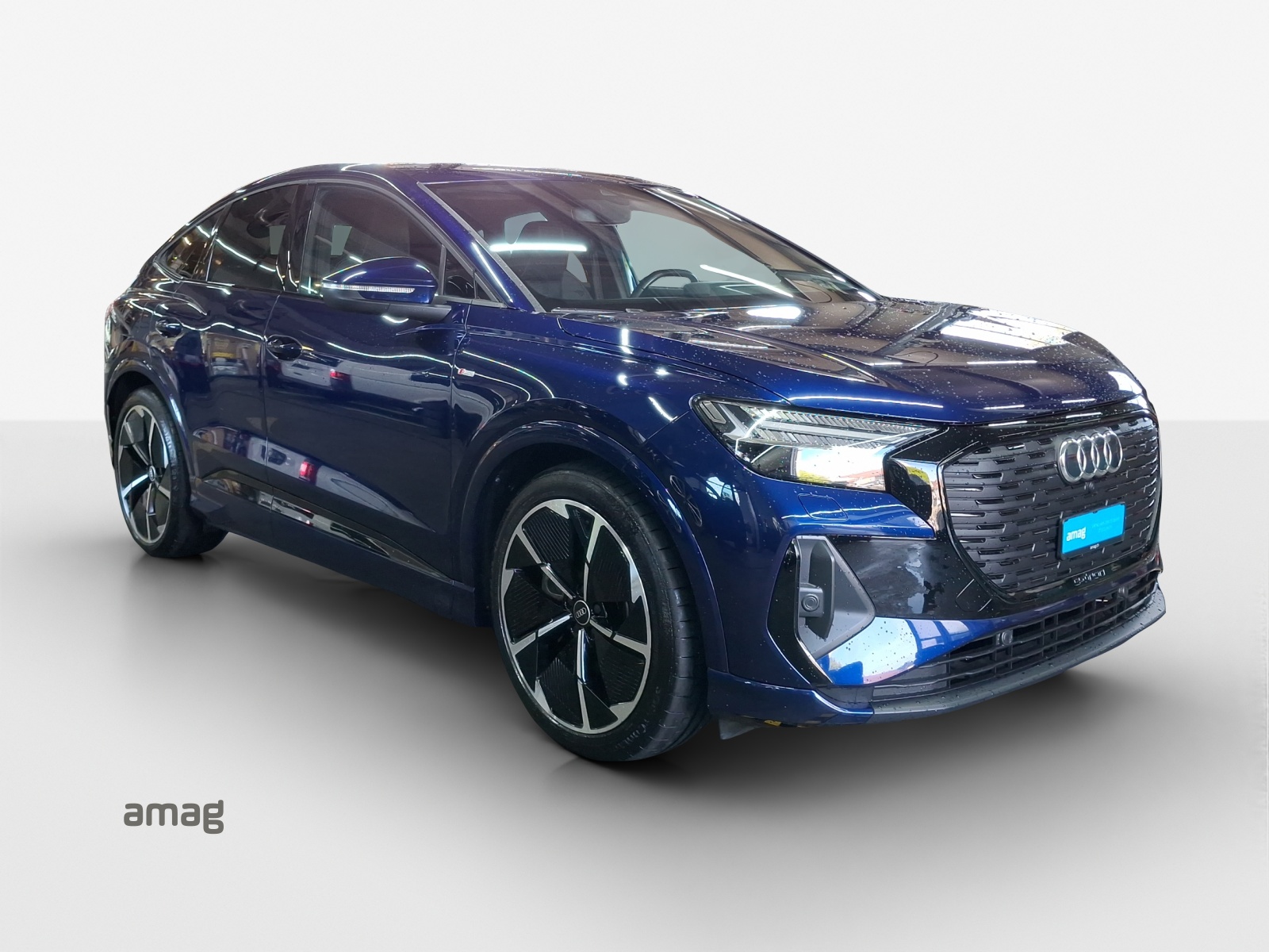 AUDI Q4 Sportback e-tron 50 quattro-image-6