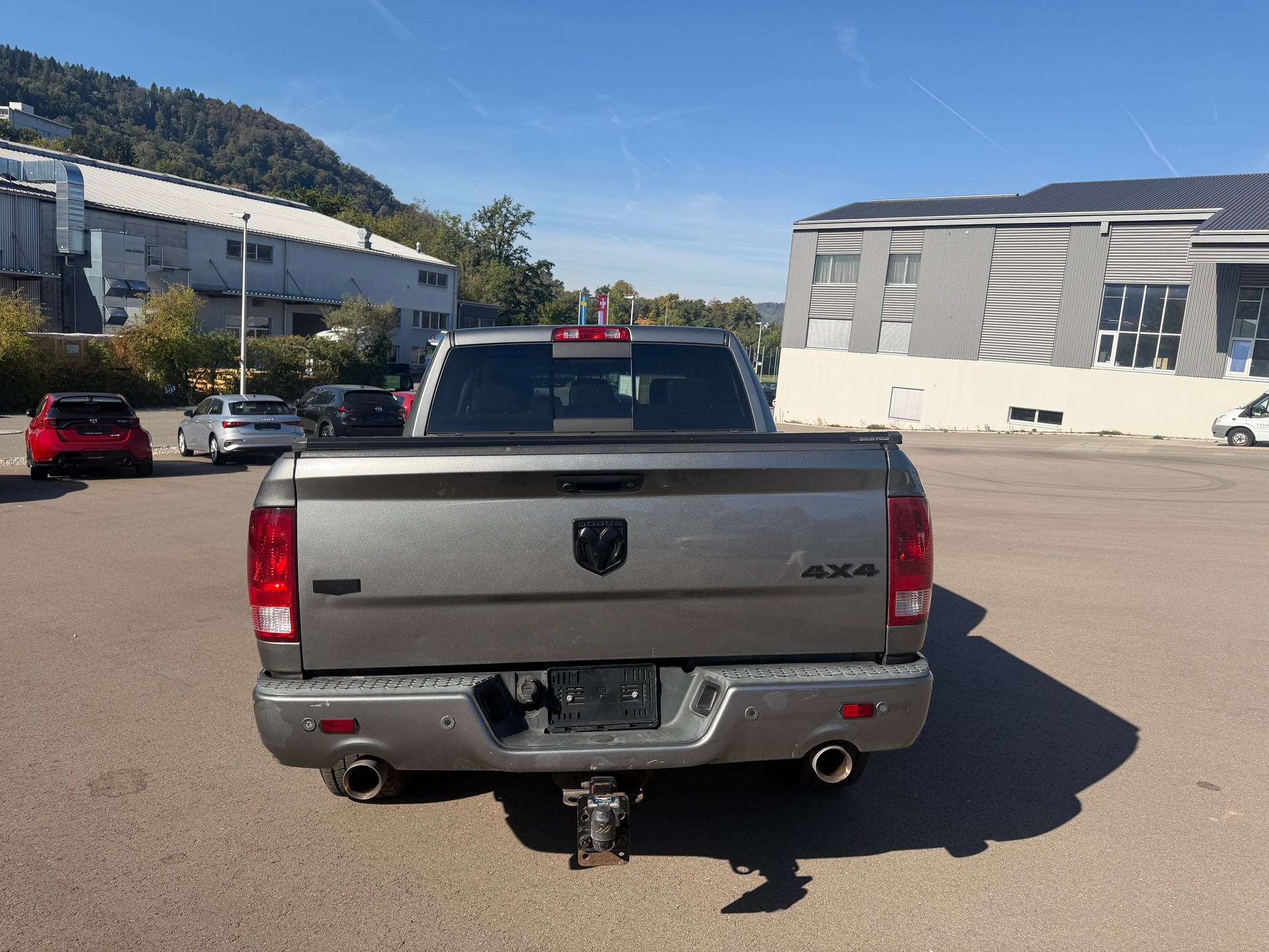 DODGE Ram 1500 Laremie Hemi 5.7 V8-image-6