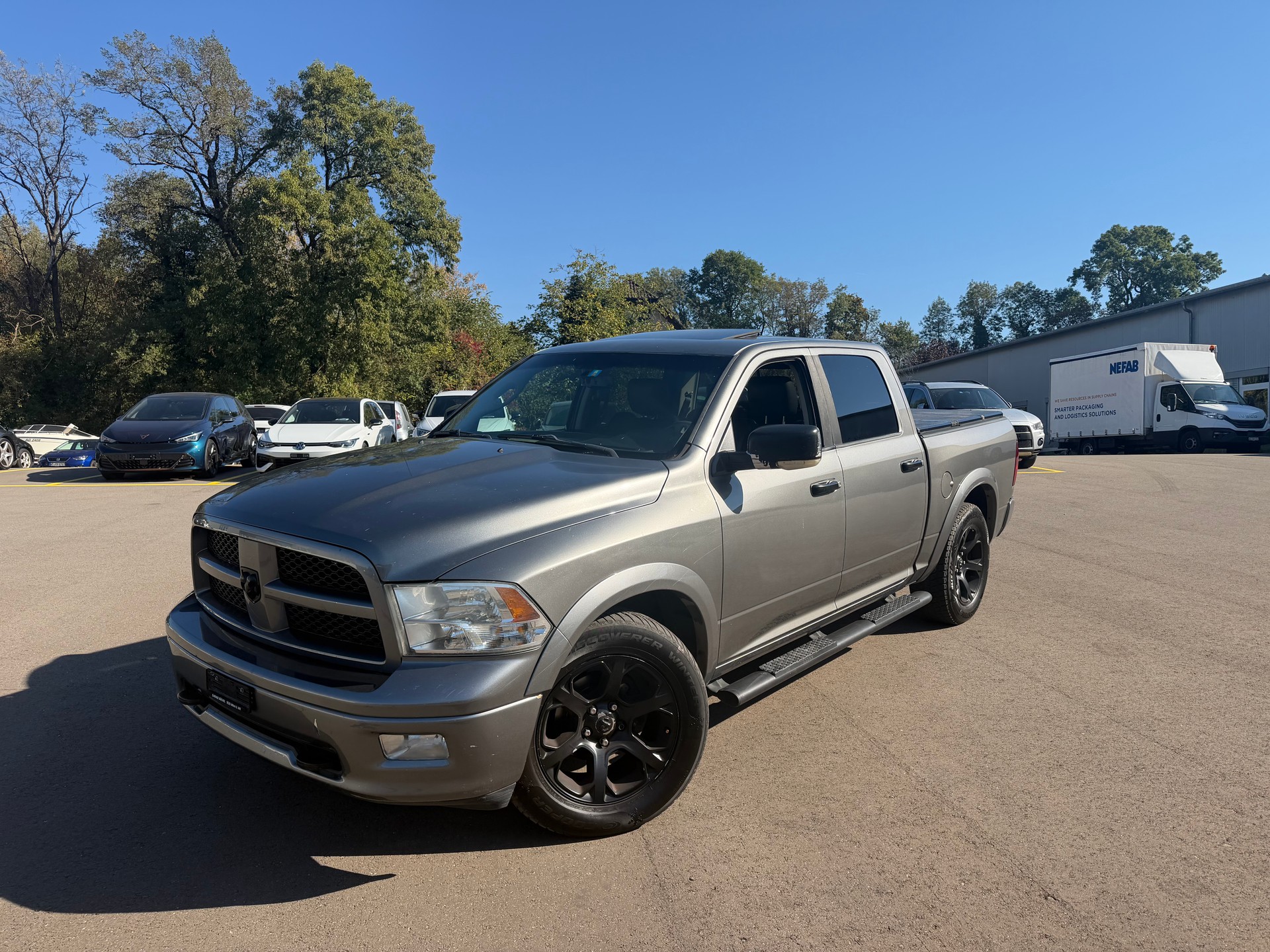 DODGE Ram 1500 Laremie Hemi 5.7 V8