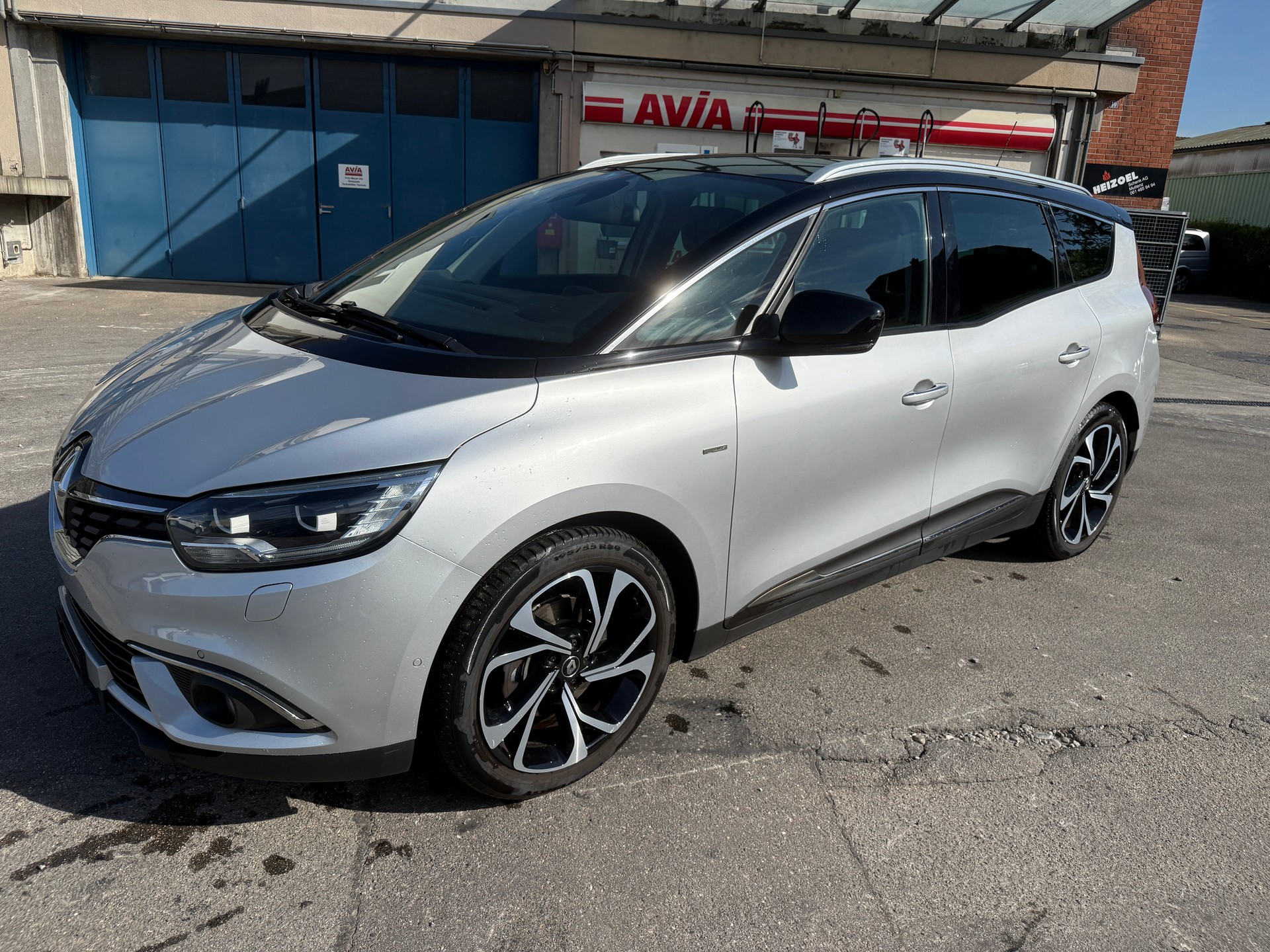 RENAULT Grand Scénic 1.5 dCi Bose EDC-image-1