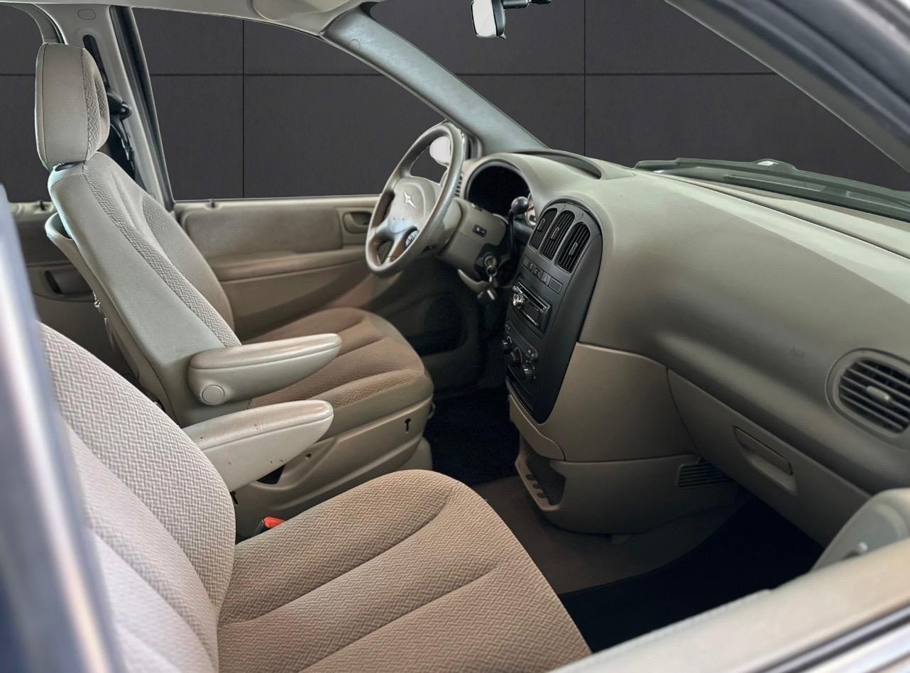 CHRYSLER Voyager 2.8 CRD SE Swiss Edition PLUS Automatic-image-10
