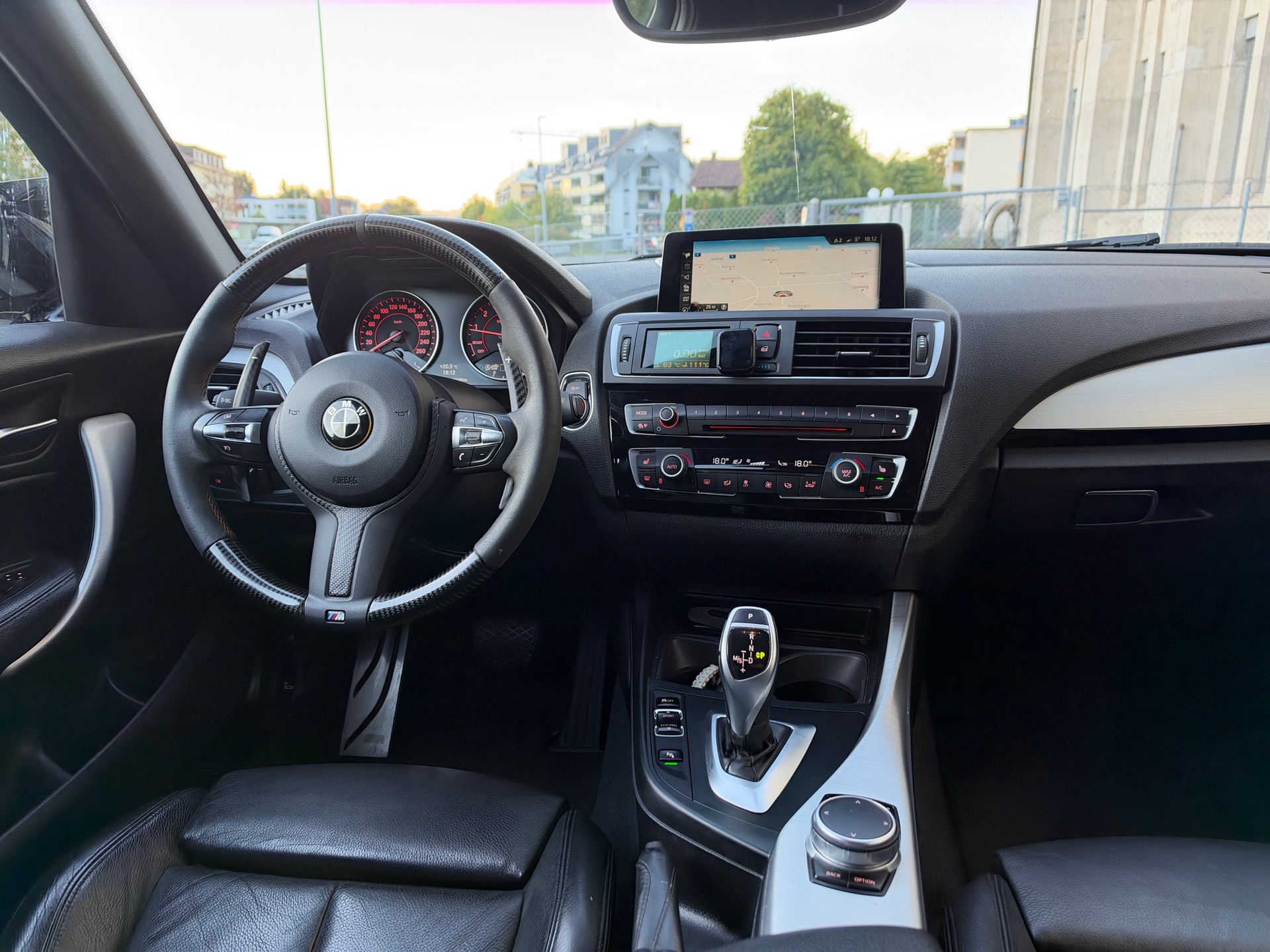 BMW M140i xDrive Steptronic-image-5