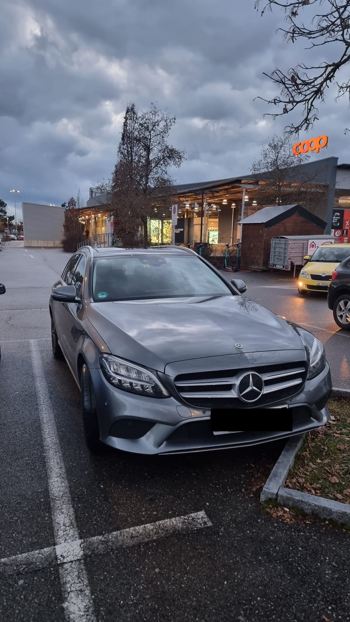 MERCEDES-BENZ C 300 d T 9G-TRONIC Avantgarde (2020)