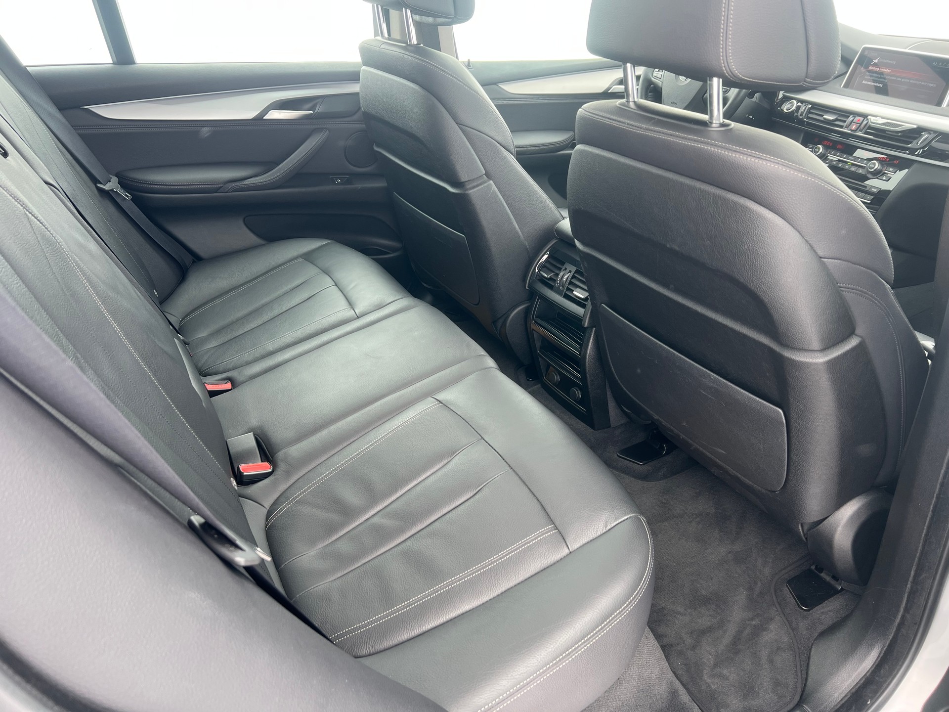 BMW X5 xDrive 30d Steptronic-image-9