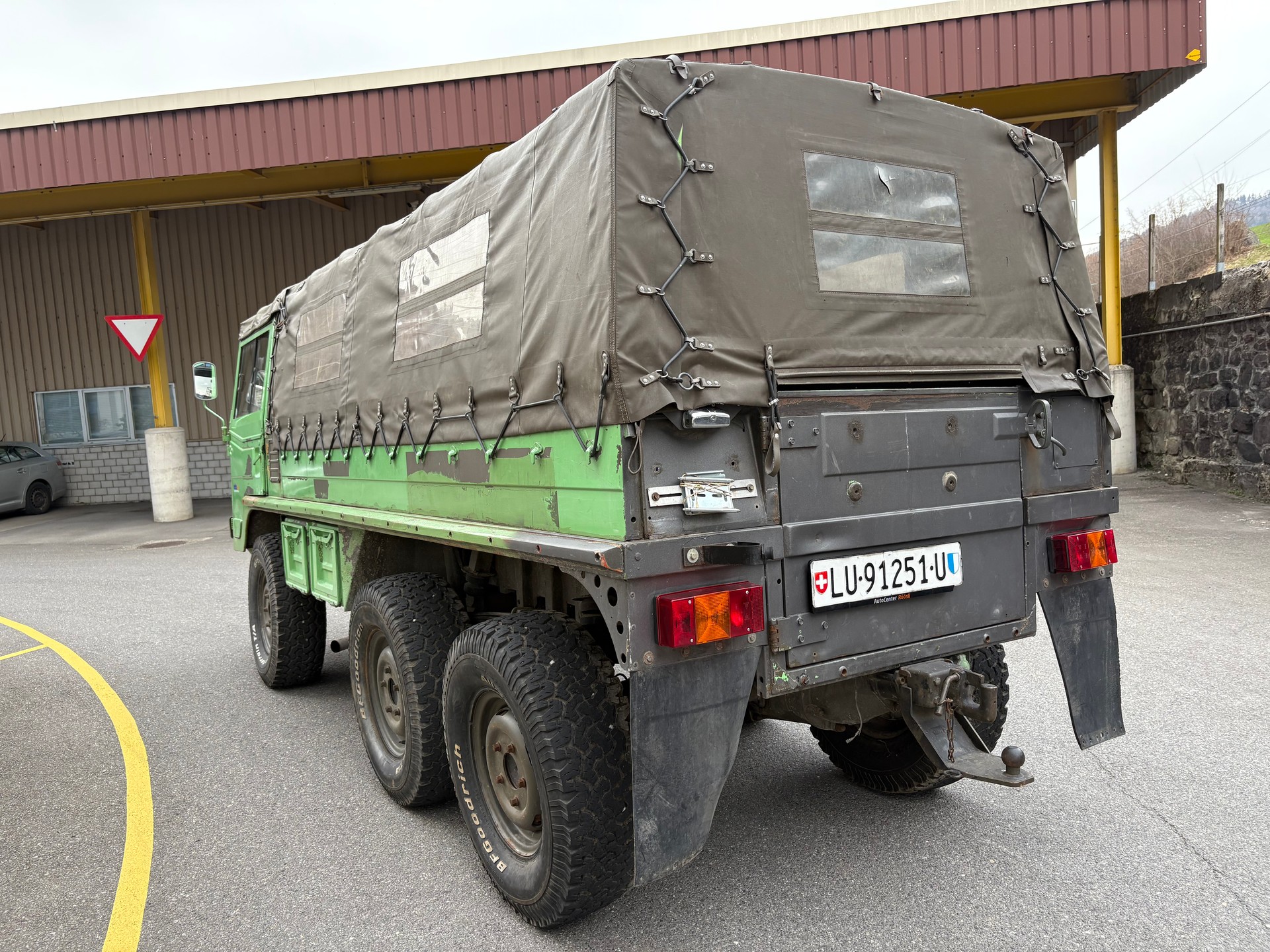 STEYR Pinzgauer 712 6x6-image-3