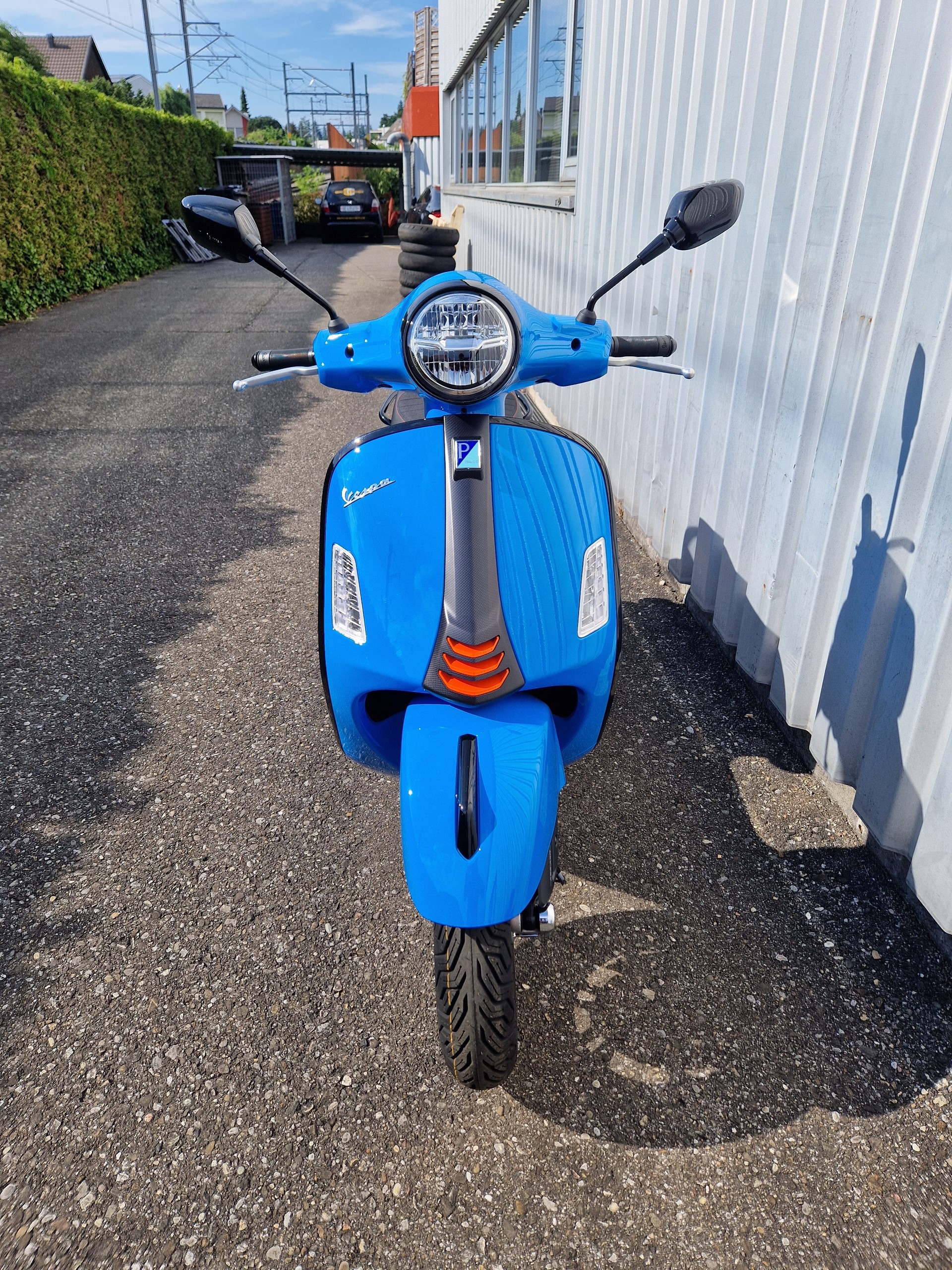 PIAGGIO Vespa GTS 125 Supersport Euro 5+-image-2