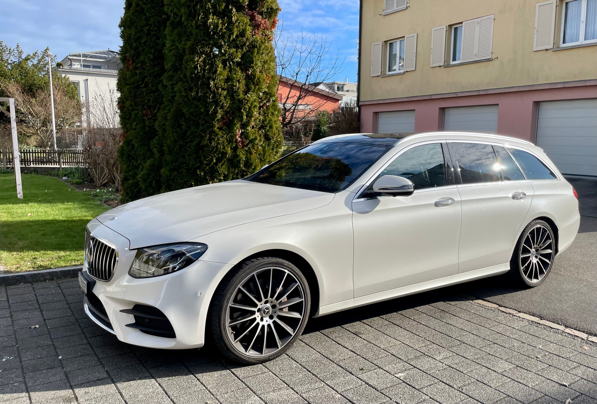 MERCEDES-BENZ E 400 AMG Line 4 Matic 9G-Tronic