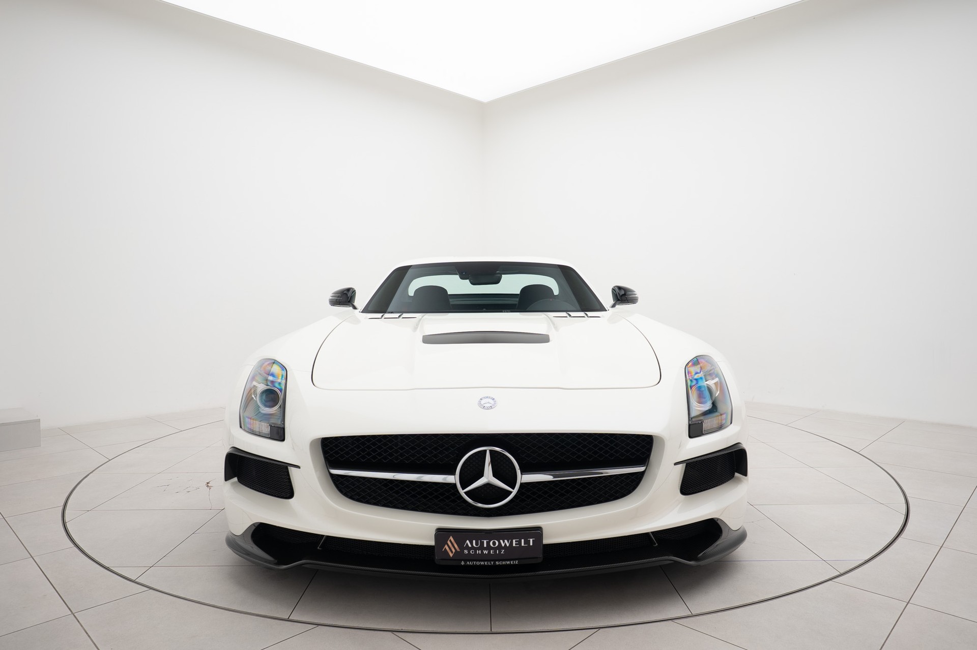 MERCEDES-BENZ SLS 63 AMG BLACK SERIES-image-4