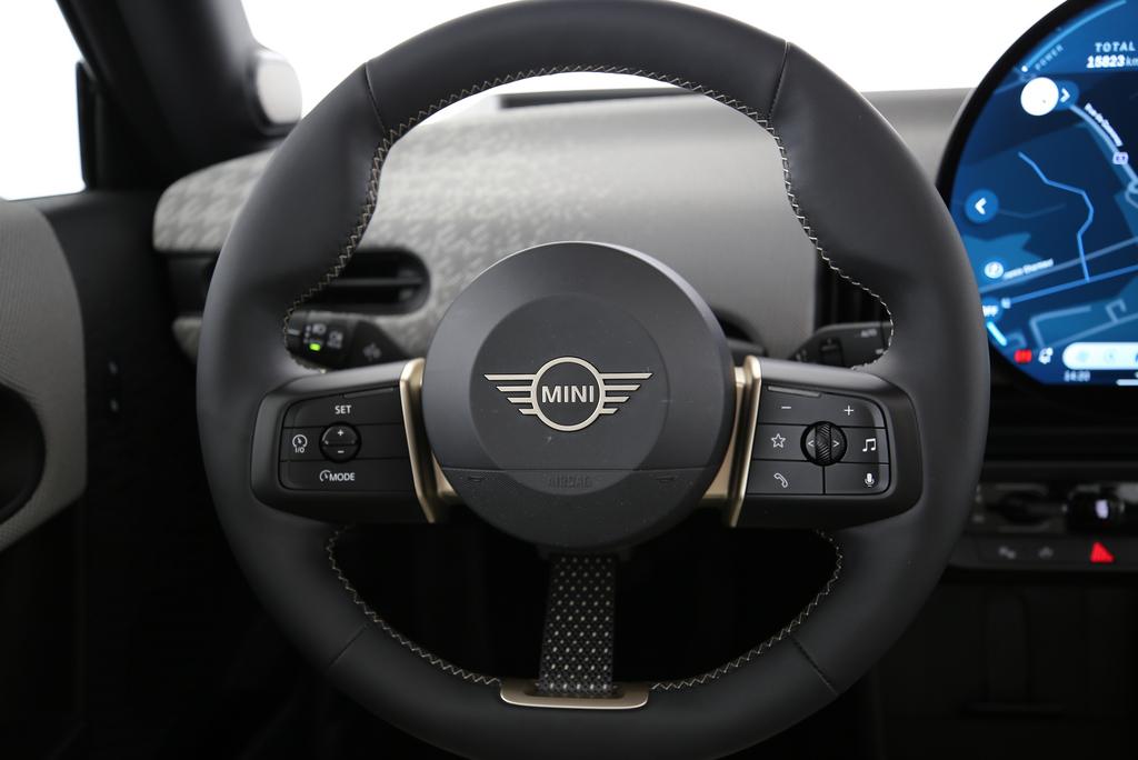 MINI F66 2.0i Cooper S-image-6