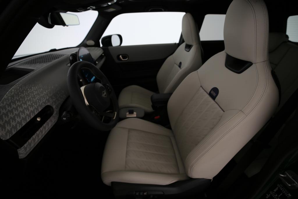 MINI F66 2.0i Cooper S-showroom-element-2