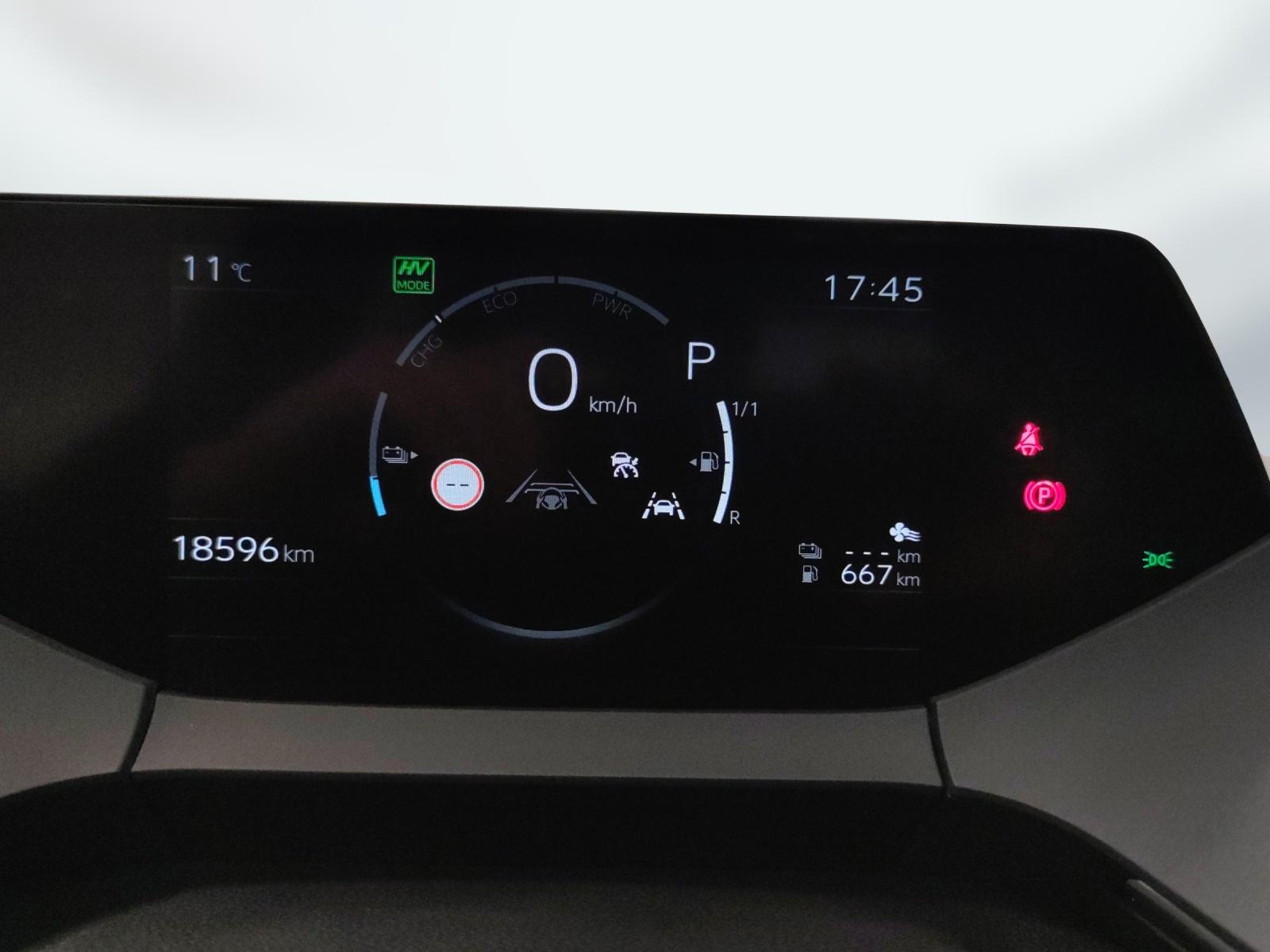 TOYOTA Prius 2.0 Plug-In-Hybrid Premium-image-18