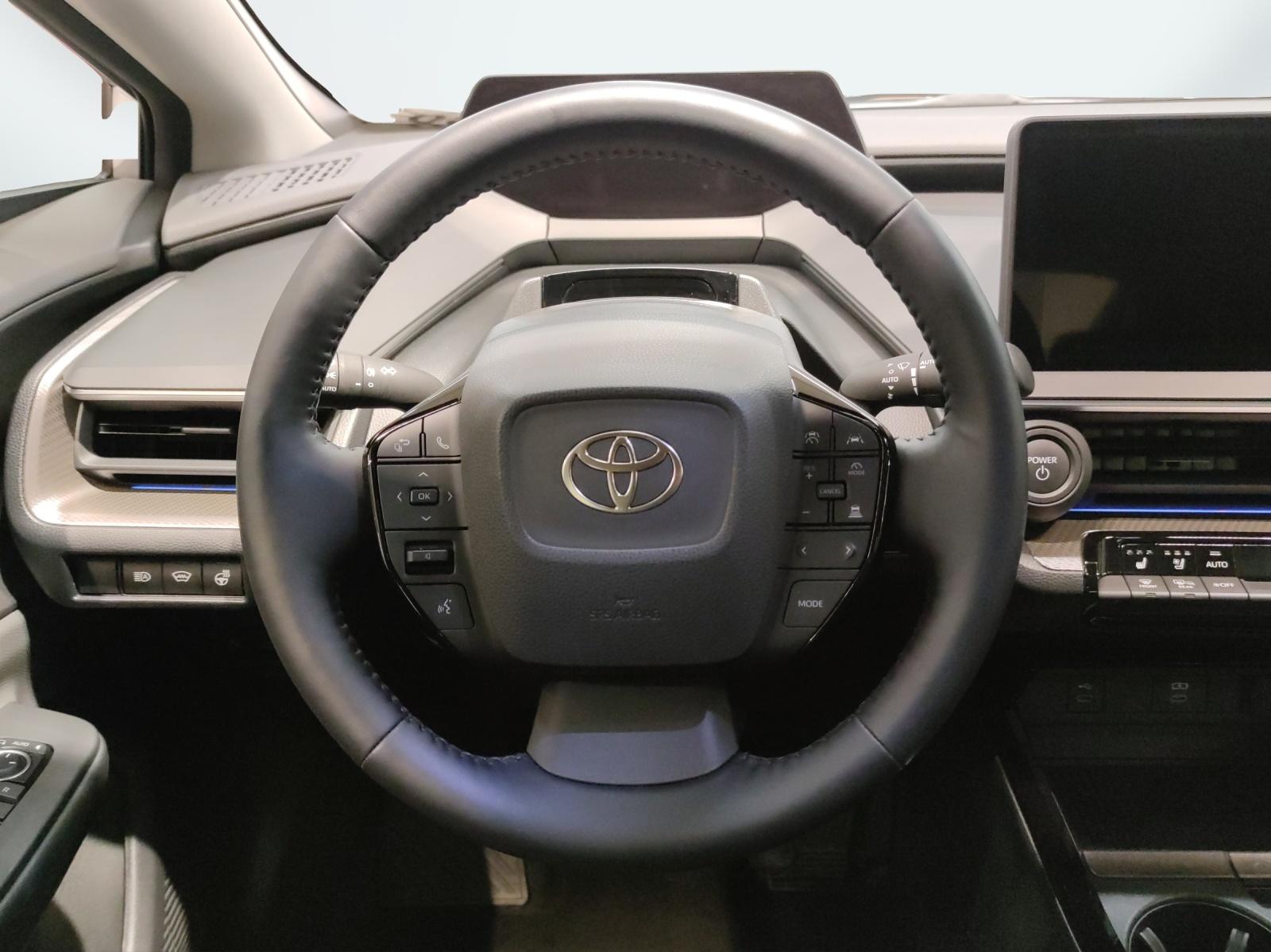 TOYOTA Prius 2.0 Plug-In-Hybrid Premium-image-11