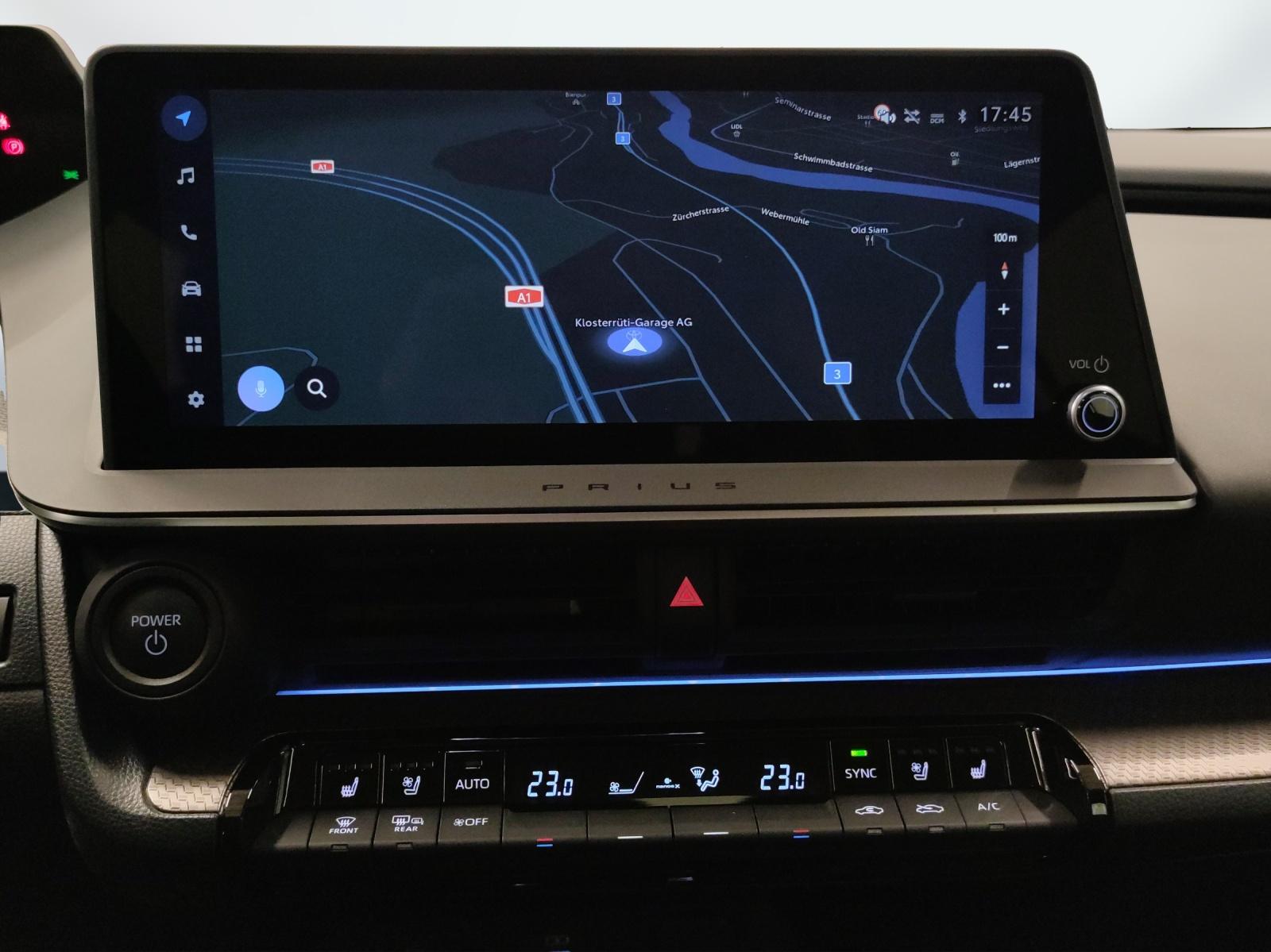 TOYOTA Prius 2.0 Plug-In-Hybrid Premium-image-13