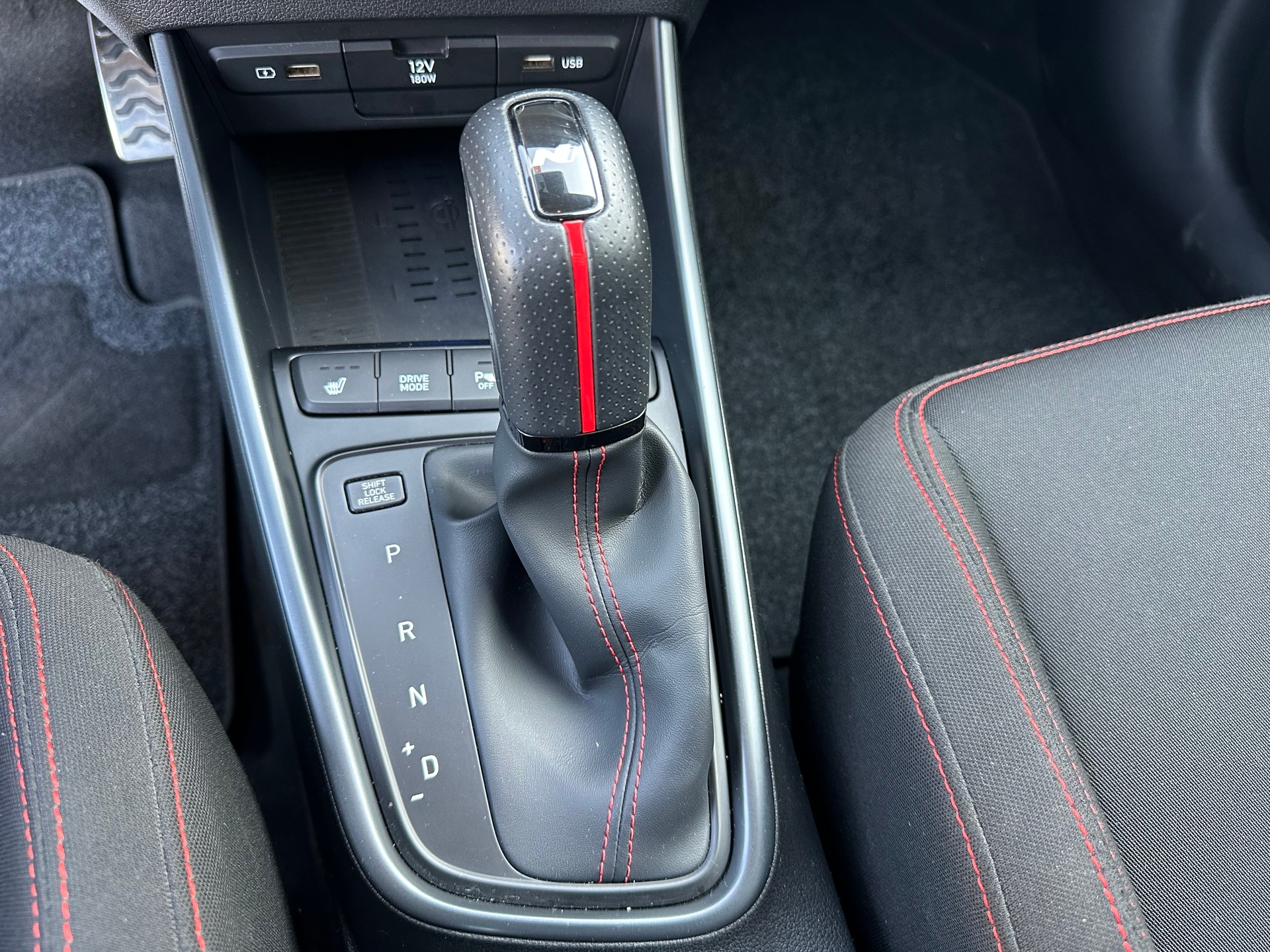 HYUNDAI i20 1.0 T-GDi N Line DCT-image-22