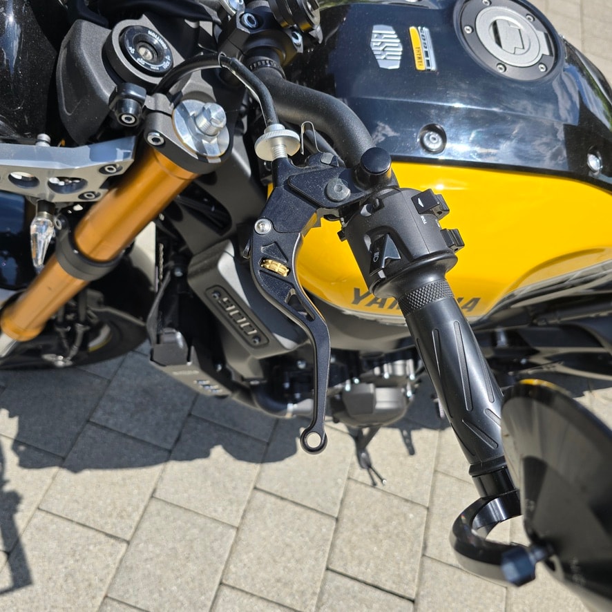 YAMAHA XSR 900 60 Anniversary-image-8