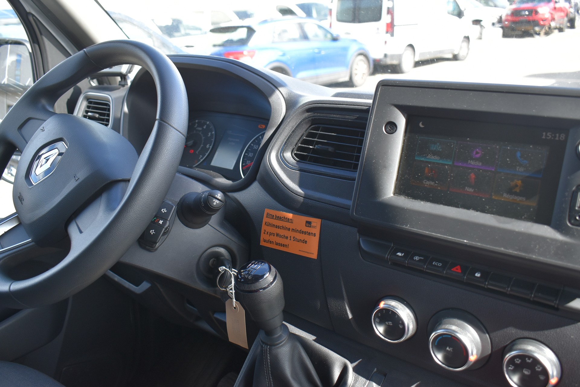 RENAULT Master 2.3-image-10