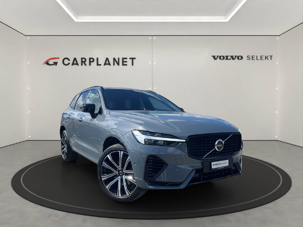 VOLVO XC60 2.0 T8 TE R-Design eAWD-showroom-element-1