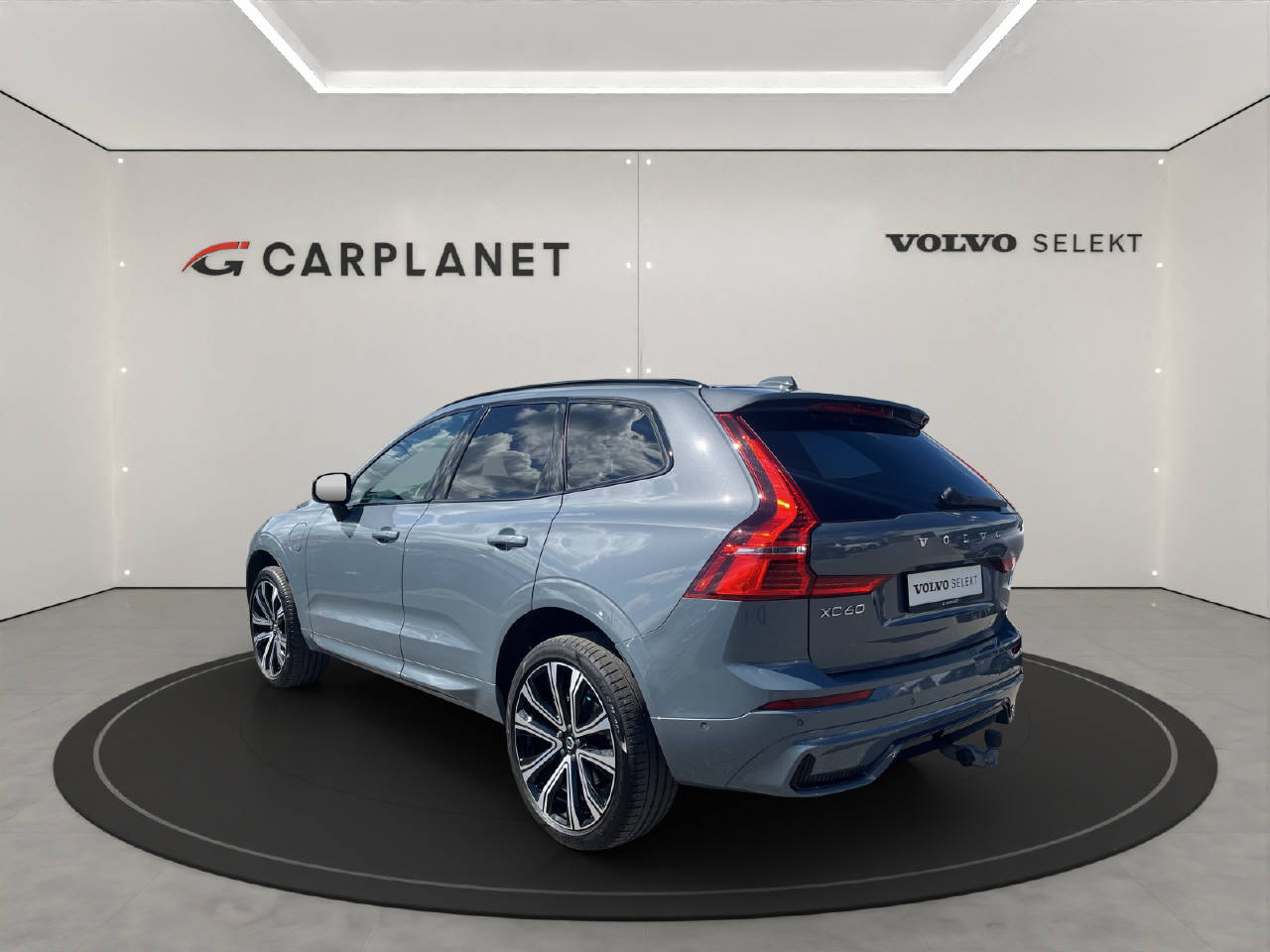 VOLVO XC60 2.0 T8 TE R-Design eAWD-image-7