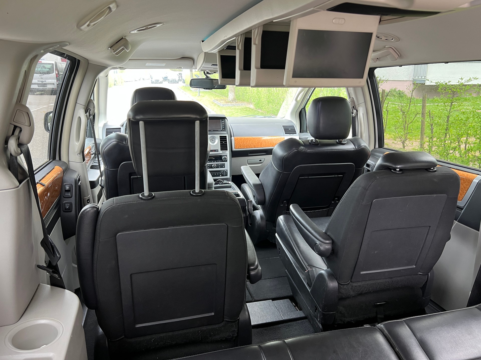 CHRYSLER Grand Voyager 3.8 Limited Automatic-image-15