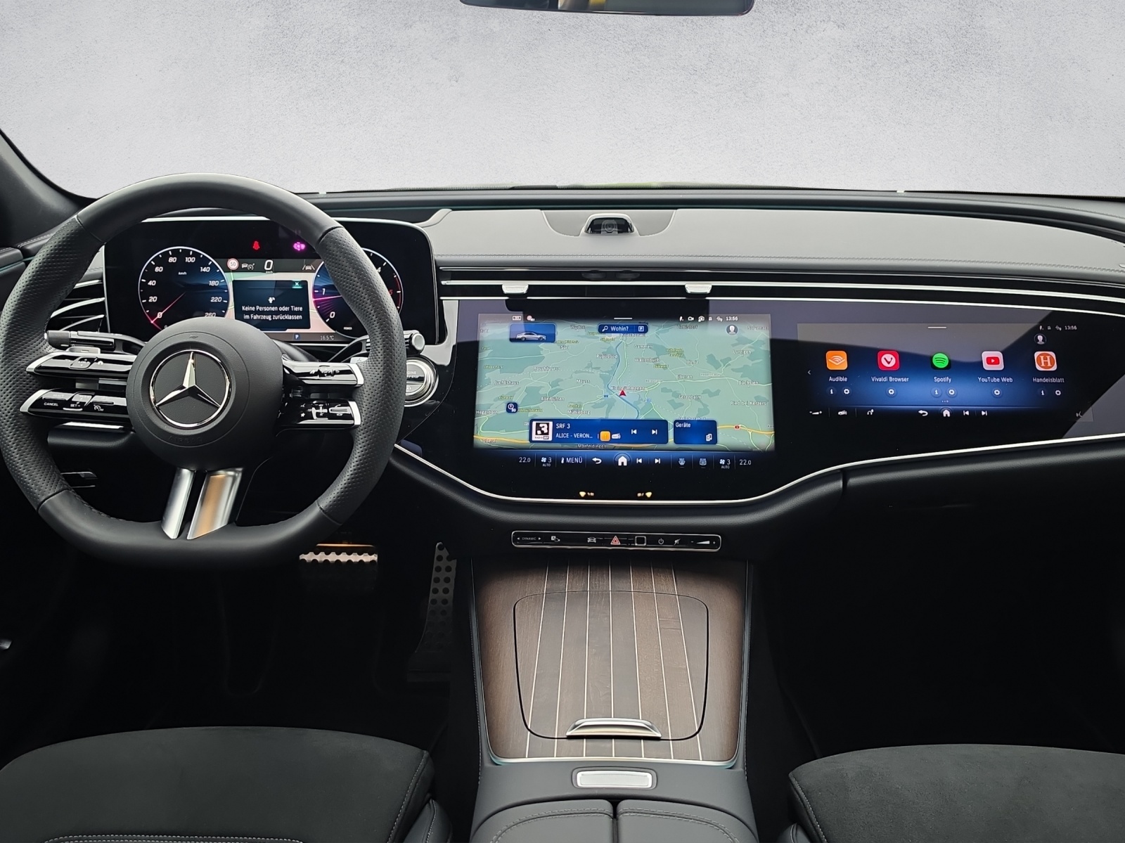 MERCEDES-BENZ E 220 d T 4Matic 9G-Tronic-image-6