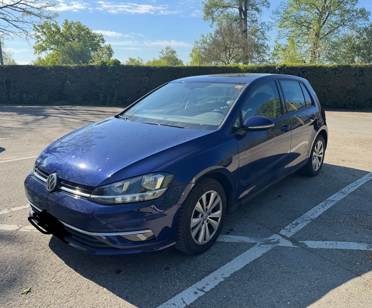 VW Golf 1.0 TSI Swiss Line Plus-image-2