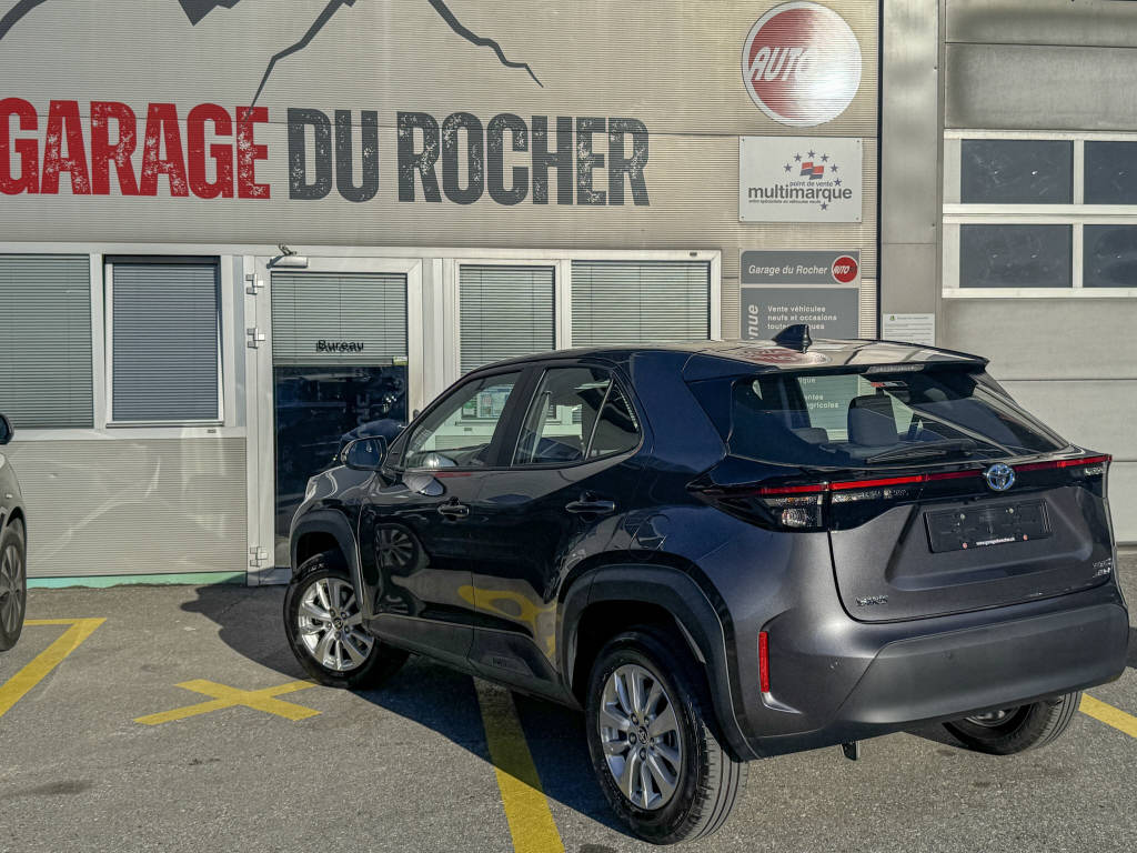 TOYOTA Yaris Cross 1.5 VVT-i HSD Comfort AWD-i-showroom-element-3