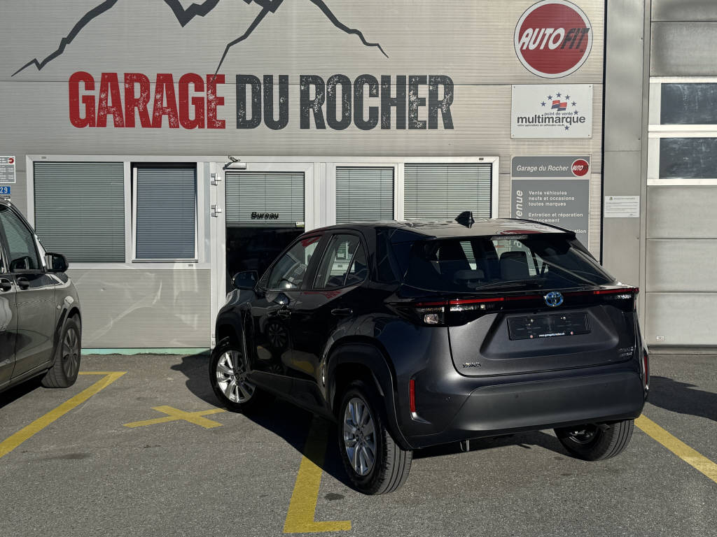 TOYOTA Yaris Cross 1.5 VVT-i HSD Comfort AWD-i-image-6