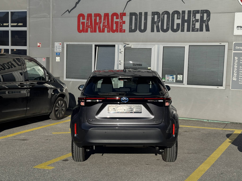 TOYOTA Yaris Cross 1.5 VVT-i HSD Comfort AWD-i-image-5
