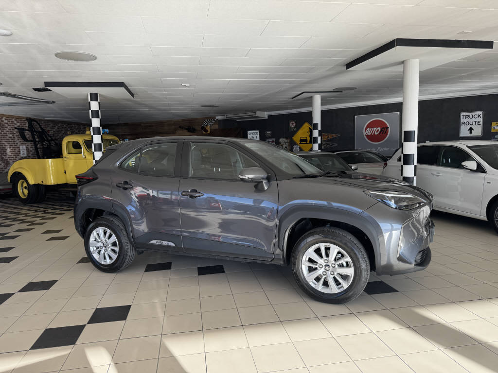 TOYOTA Yaris Cross 1.5 VVT-i HSD Comfort AWD-i-image-19