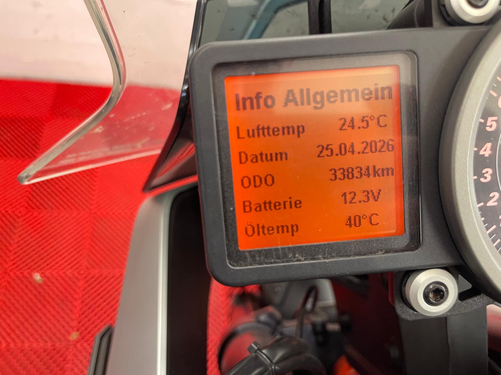 KTM 1290 Super Duke GT-image-8