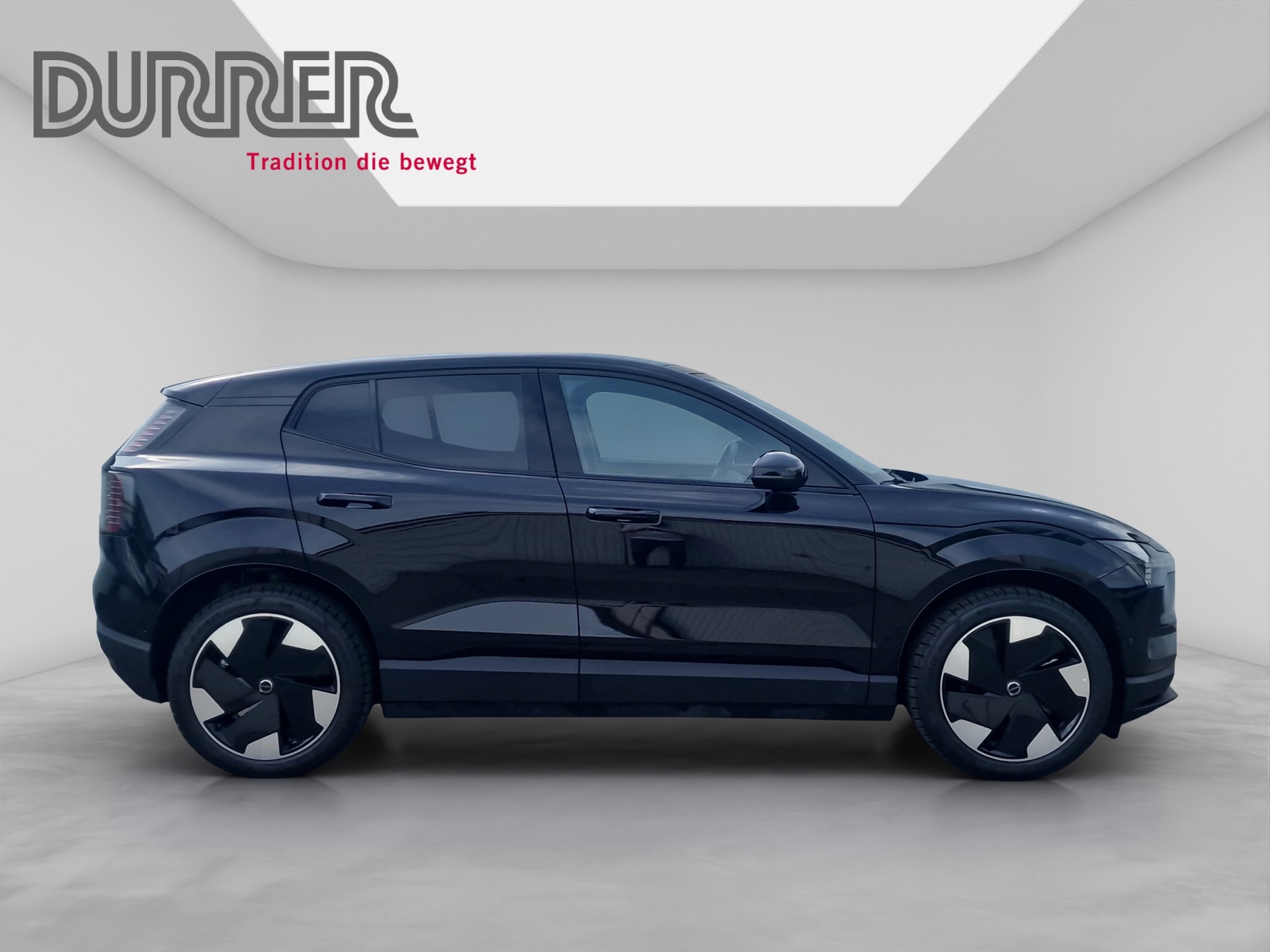 VOLVO EX30 E60 Twin Ultra Performance AWD-image-4