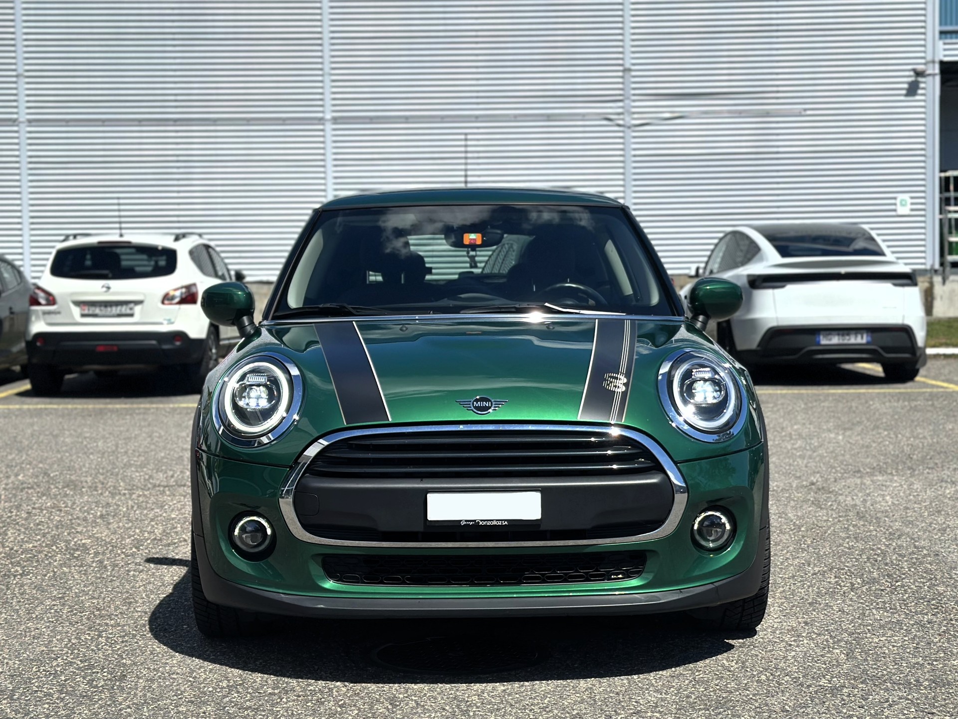 MINI One * Edition 60ème Anniversaire *-showroom-element-1