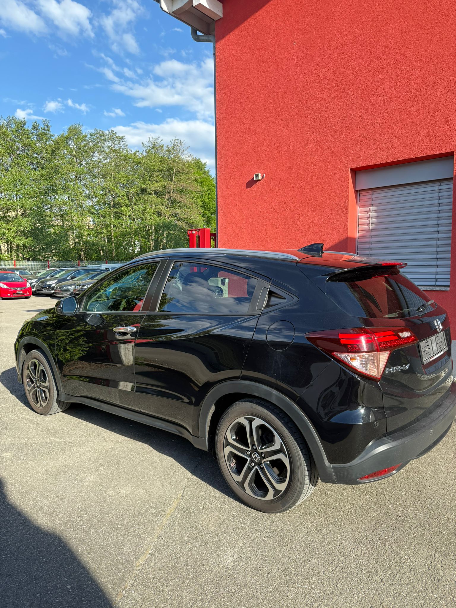 HONDA HR-V 1.6i-DTEC Executive-image-5
