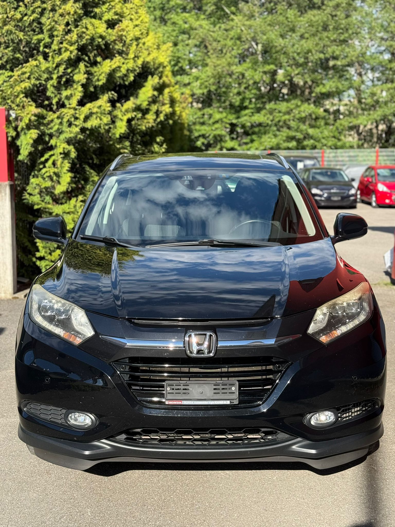 HONDA HR-V 1.6i-DTEC Executive-image-2