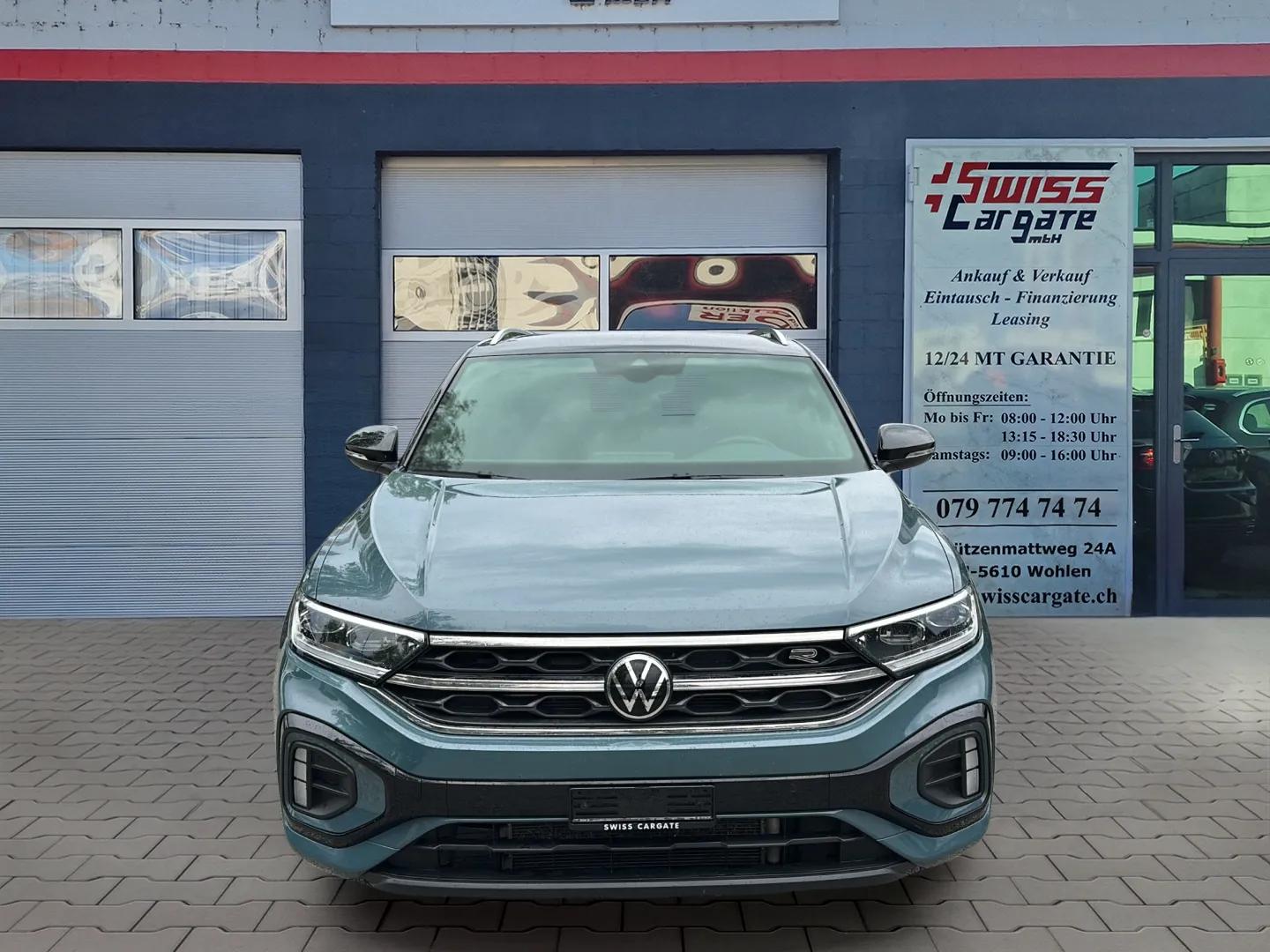 VW T-Roc 2.0 TSI R-Line DSG 4Motion mit AHK & Werksgarantie-showroom-element-2