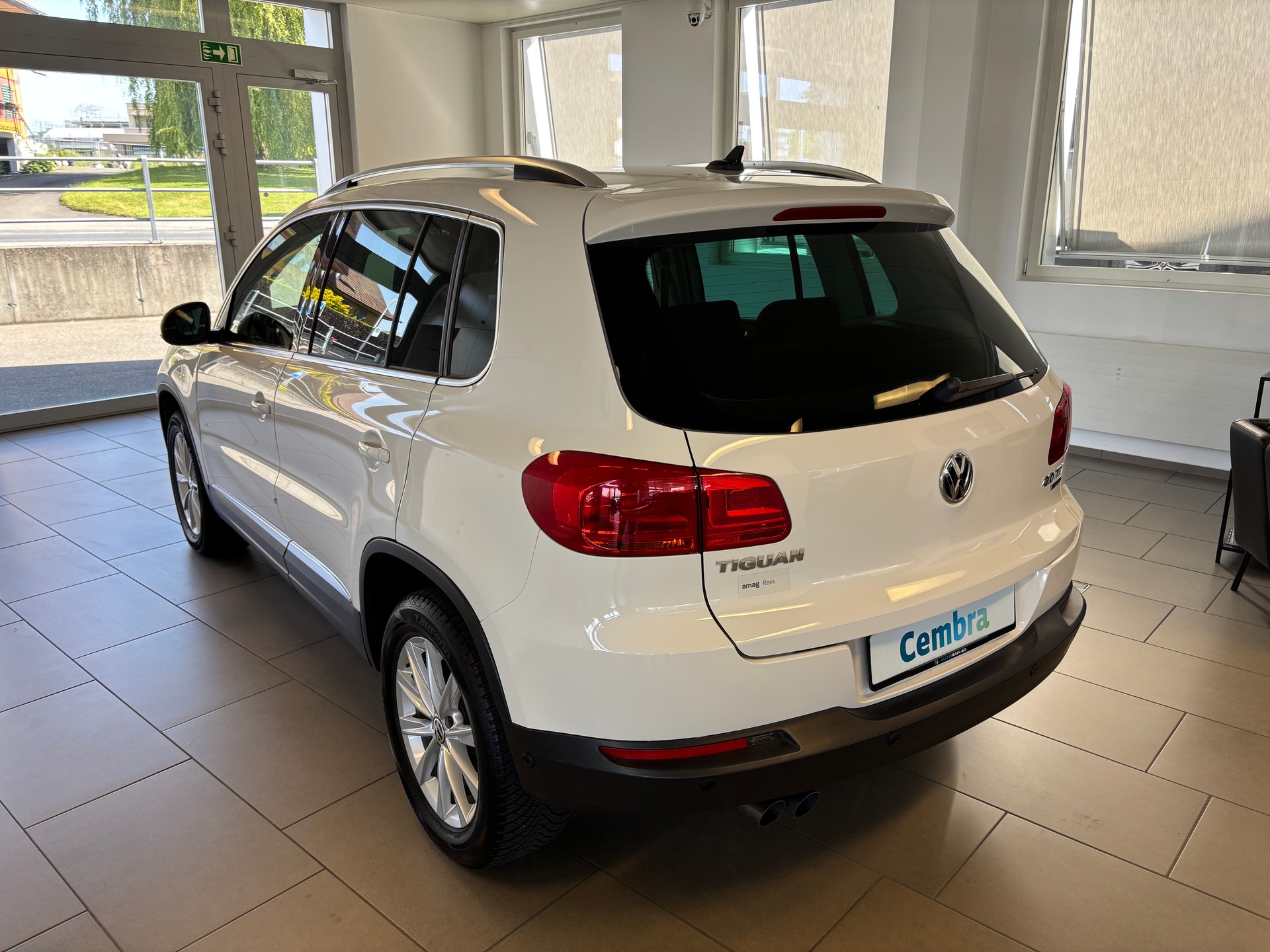 VW Tiguan 2.0 TDI BlueMotion Sport&Style 4Motion DSG-showroom-element-3