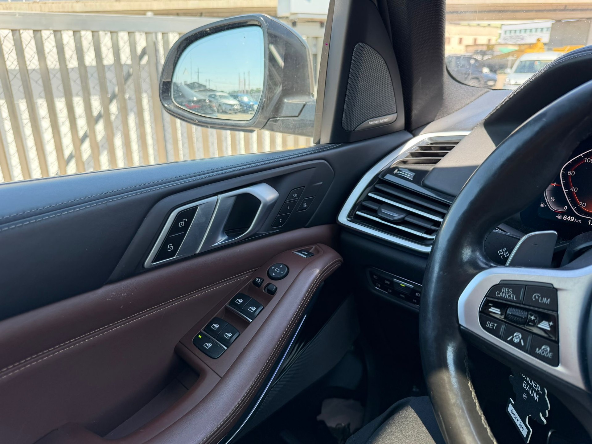 BMW X5 xDrive 40i Steptronic M-Pack 🇨🇭 garantie 2 ans full option-image-10