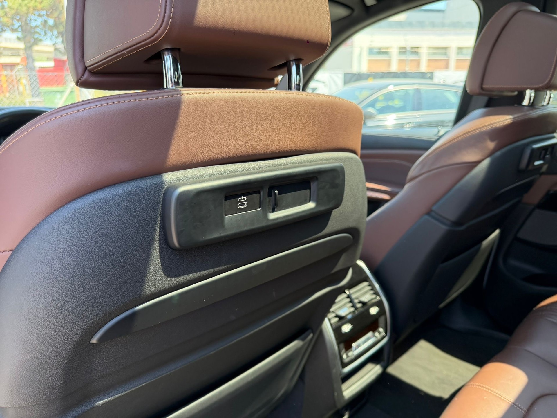 BMW X5 xDrive 40i Steptronic M-Pack 🇨🇭 garantie 2 ans full option-image-21