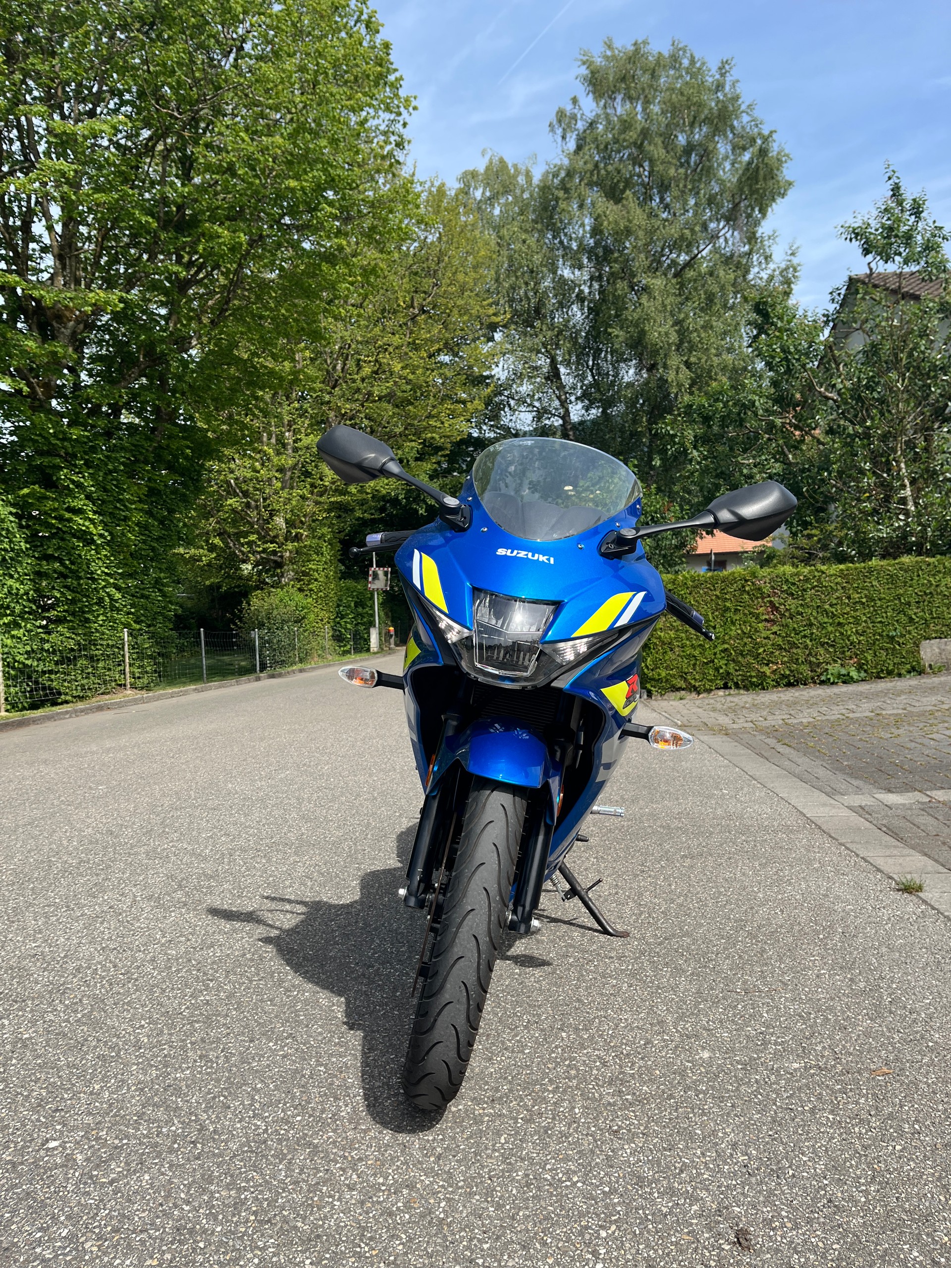 SUZUKI GSX-R 125 L7-image-1
