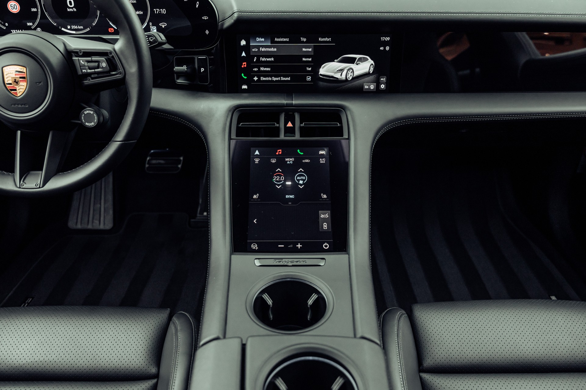 PORSCHE Taycan 4 Cross Turismo Performance Batterie Plus 105kWh-image-21