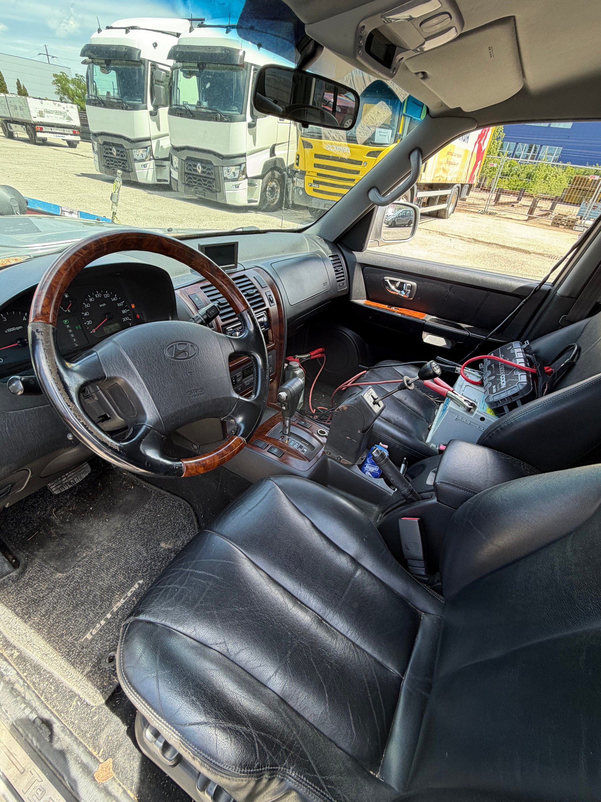 HYUNDAI Terracan 2.9 CRDi Swiss Edition Automatic-image-6