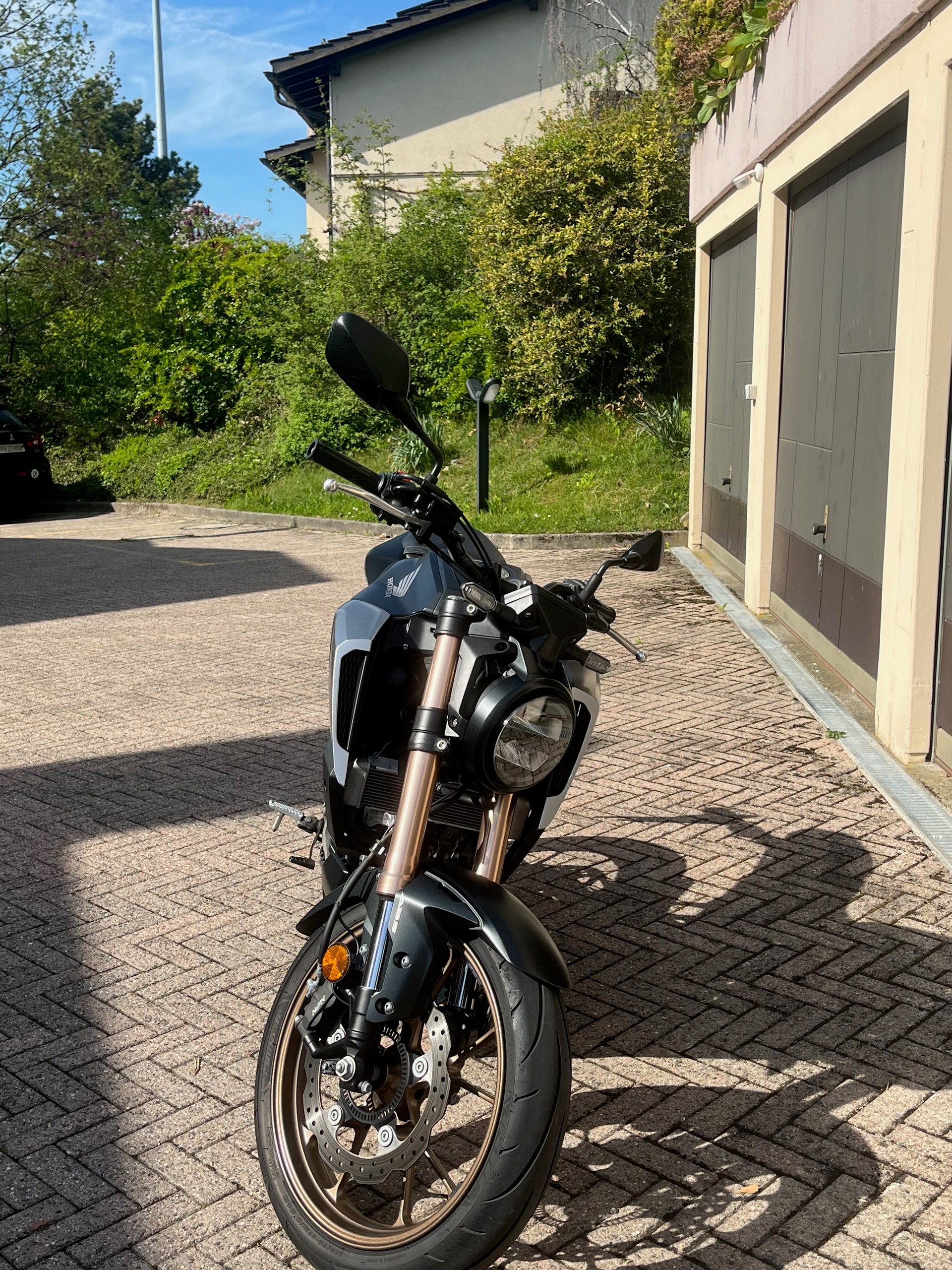 HONDA CBF 125 M-image-1