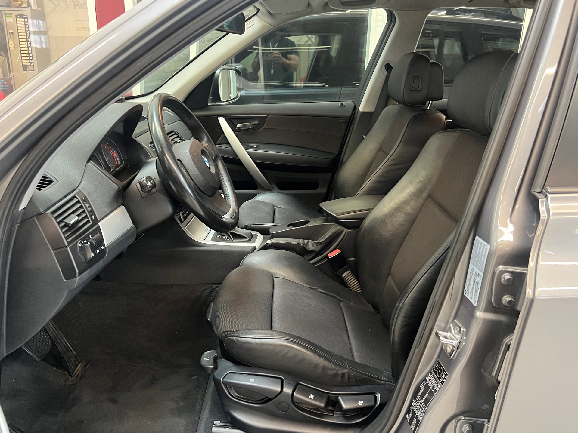 BMW X3 xDrive 30d (3.0d)-image-11