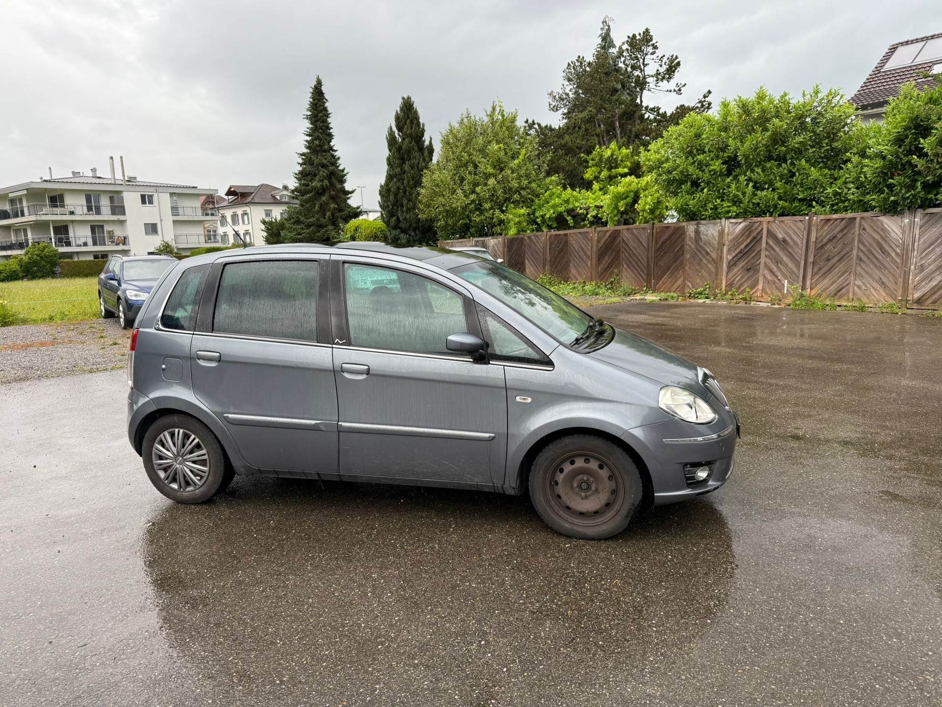 LANCIA Musa 1.9 JTD Platino-image-2