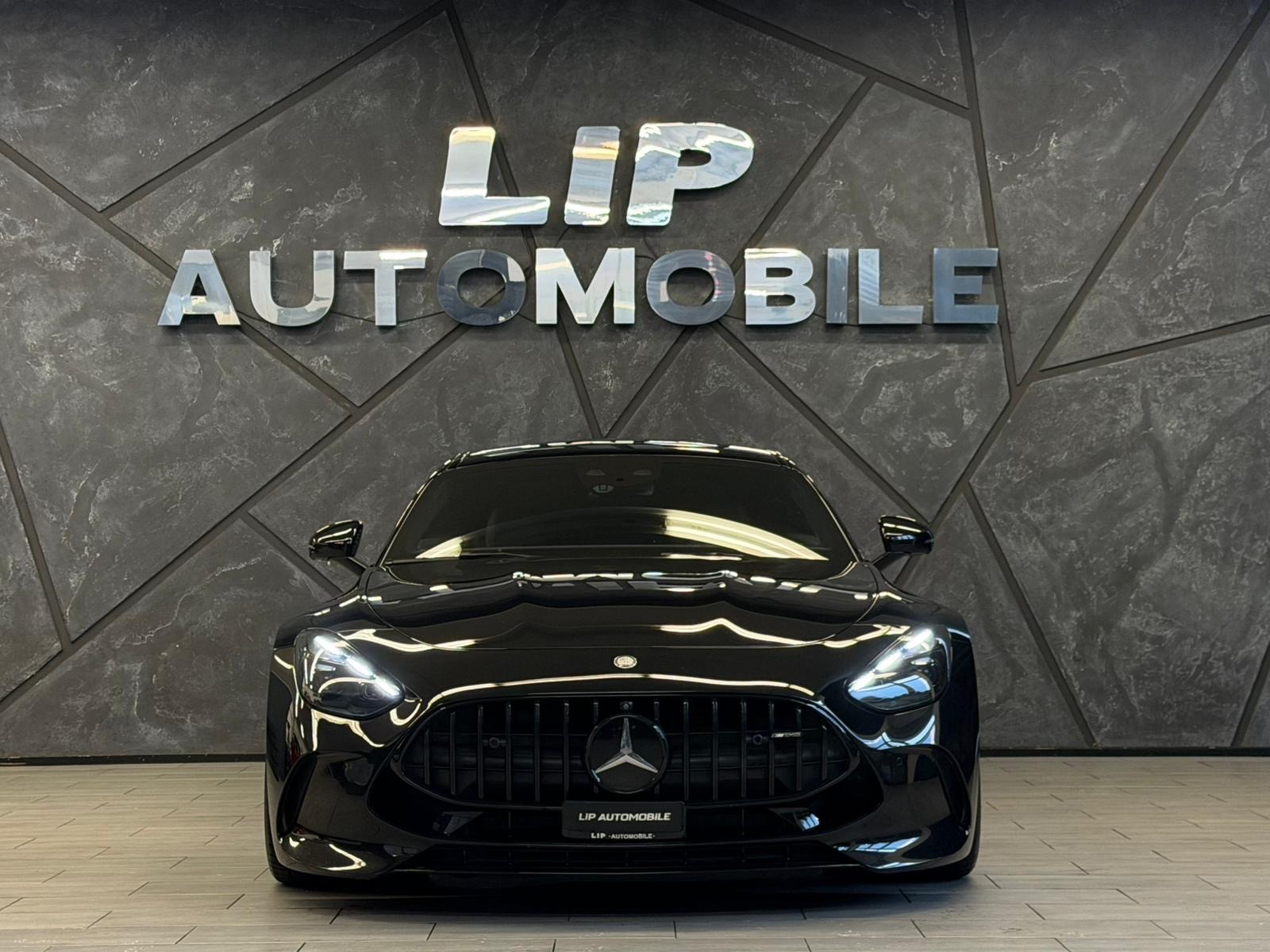 MERCEDES-BENZ AMG GT 63 4Matic+ Executive Edition-showroom-element-1