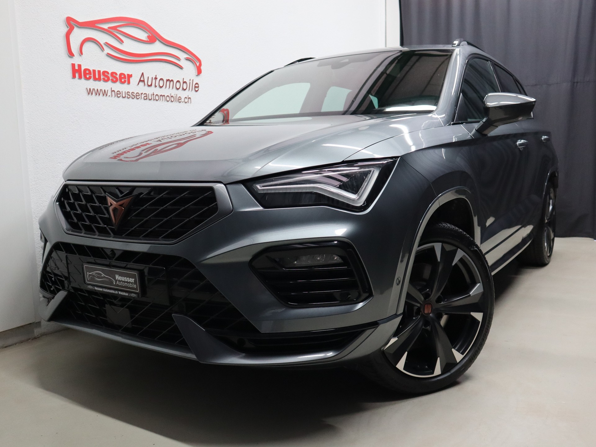 CUPRA Ateca 2.0TSI VZ 4Drive DSG - Panorama - Navi - Sportsitze - 360° Kamera - AHK - 300 PS