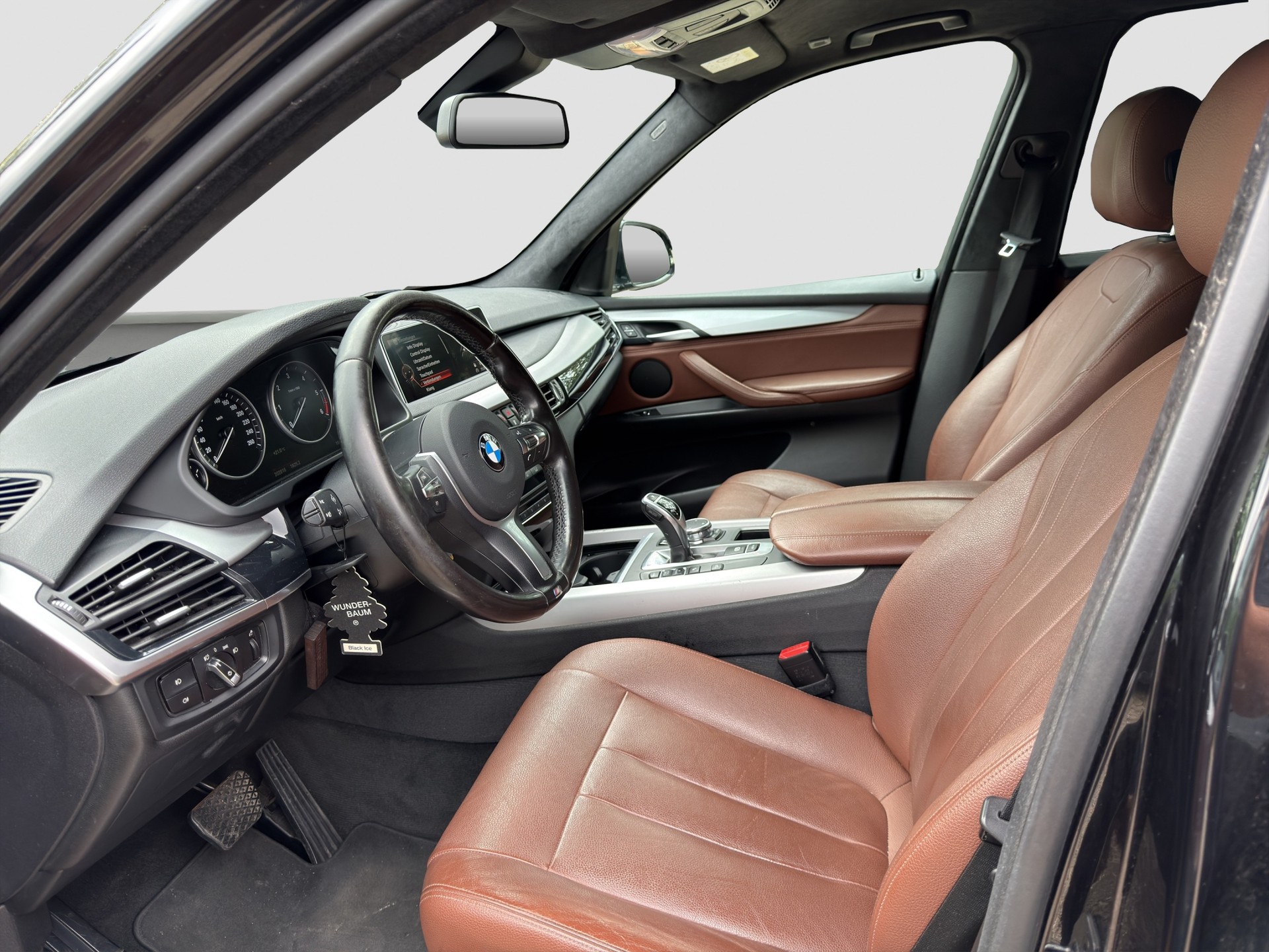 BMW X5 xDrive 40d Steptronic-image-8