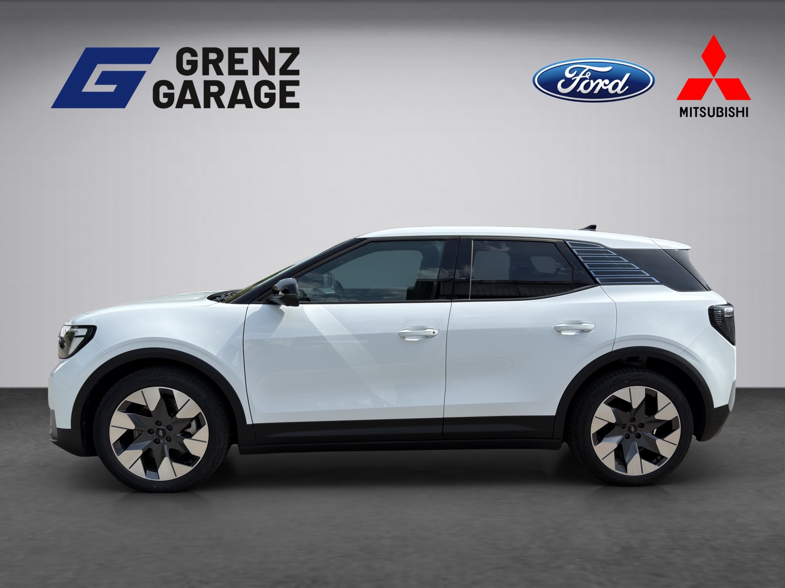 FORD Explorer Extended Range Premium-showroom-element-1