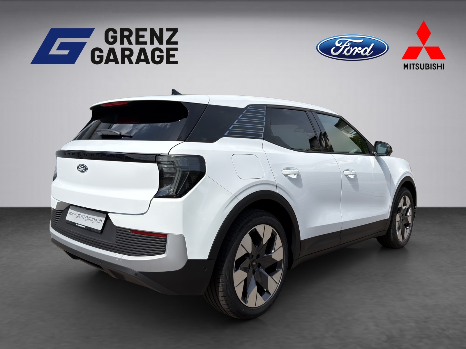 FORD Explorer Extended Range Premium-image-4